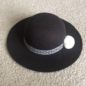 Girls felt hat